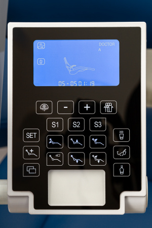 Стоматологическая установка Mercury 1000 с верхней подачей инструментов Стоматологическая установка Mercury 1000 с верхней подачей инструментов