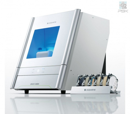 DWX-52D 5-осевой стоматологический фрезерный станок с программным обеспечением Millbox / Roland (Япония)