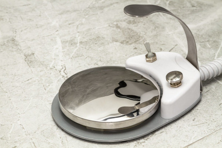 Стоматологическая установка M1 Safety нижняя подача (поворотный модуль врача 270°)