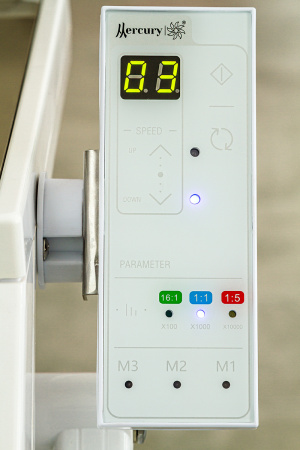 Встраиваемый бесщеточный микромотор Mercury STAR 800EM Встраиваемый бесщеточный микромотор Mercury STAR 800EM